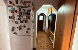 Apartament 3 camere, decomandat anul 1985  Malu Rosu