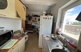 Apartament 3 camere, semidecomandat, 9 Mai