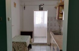 Apartament 3 camere, decomandat, 55mp, zona 9 Mai