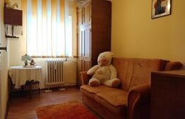 Apartament 3 camere, decomandat, 55mp, zona 9 Mai