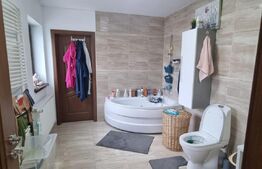 Casa individuala, 3 camere, 115 mp utili, Baicoi