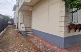 Apartament in vila, 4 camere, 120 mp utili, teren 122mp, Central
