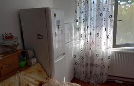 Apartament 3 camere, 44 mp, Vest