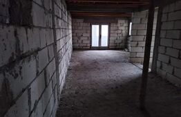 Casa individuala 7 camere, 256mp,teren 500 mp, Tantareni