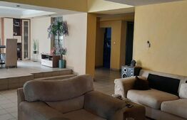 Casa individuala 9 camere, suprafata utila 660mp, teren 435mp, Central