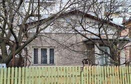 Casa individuala cu 4 camere, 114 mp utili, teren cu 438 mp, Est