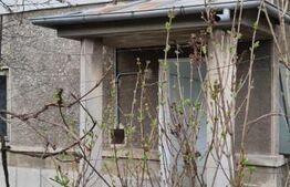 Casa individuala cu 4 camere, 114 mp utili, teren cu 438 mp, Est