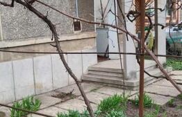 Casa individuala cu 4 camere, 114 mp utili, teren cu 438 mp, Est