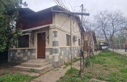 Casa individuala 3 camere,100 mp, teren 1400 mp, Lipanesti