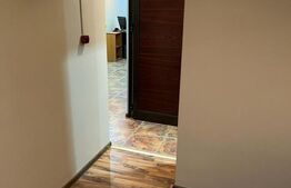 Apartament 4 cam ,2 bai , decomandat , 9 mai . Anul construtiei 1980 .