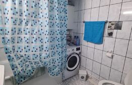 Casa formata din 2 corpuri alaturate, 5 camere, 125 mp, teren 400 mp