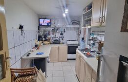 Casa formata din 2 corpuri alaturate, 5 camere, 125 mp, teren 400 mp