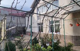 Casa individuala, P+1E, 5 camere.