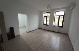 Casa cu 4 camere, 161 mp utili, teren cu 512 mp, Ultracentral