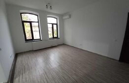 Casa cu 4 camere, 161 mp utili, teren cu 512 mp, Ultracentral