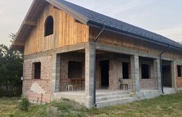 Casa individuala, P+M, 114 mp, teren 955 mp, com. Paulesti, s. Gageni. 