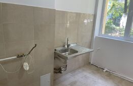 Apartament 2 camere renovat, 44 mp, zona Andrei Muresanu