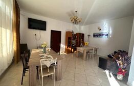 Pensiune 12 camere, 429mp, Busteni, zona Zamora