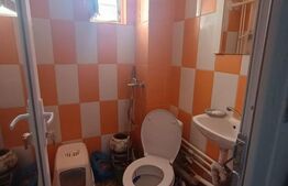 Apartament, 3 camere, decomandat, zona Malu Rosu 