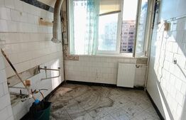 Apartament 3 camere Blv. Republicii 60mp +6 mp 2 balcoane 