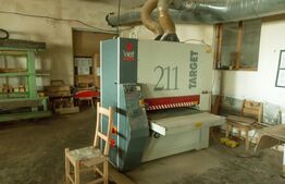 Hale, spațiu producție și depozitare 3187 mp și teren 9141 mp.