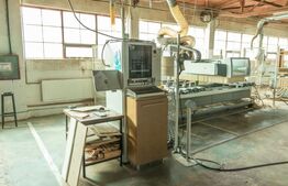 Hale, spațiu producție și depozitare 3187 mp și teren 9141 mp.