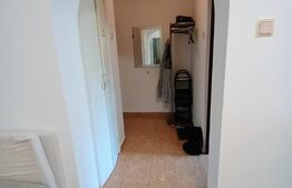 Apartament 2 camere, confort 1 , etaj 1 , zona Democratiei 