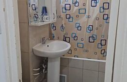 Apartament 2 camere, balcon, zona Cina