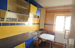 Apartament 3 camere, 2 bai, 2 holuri, 2 balcoane, anul 1988