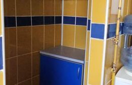 Apartament 3 camere, 2 bai, 2 holuri, 2 balcoane, anul 1988