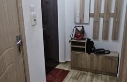 Apartament 2 camere, etaj intermediar, bloc anvelopat 