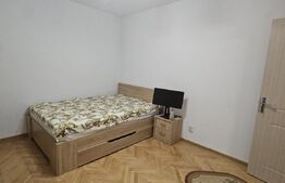 Apartament 2 camere, etaj intermediar, bloc anvelopat 