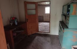 Casa renovabila,  cu un teren 2000 m,  intr-o zona linistita!