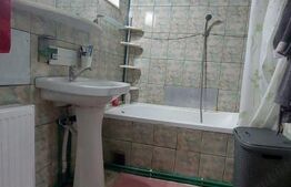 Oportunitate: casa cu 5 camere, 78.75 mp, zona centrala 