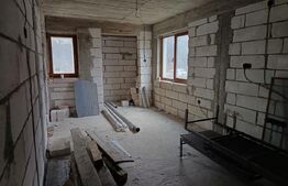 Casa 4 camere, nefinalizata interior, Gura Vitioarei-Faget.