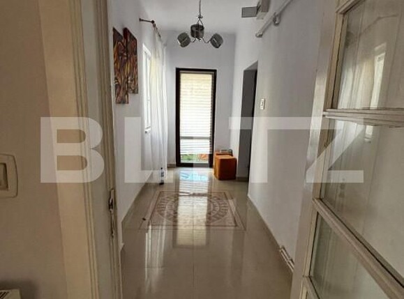 Apartament de închiriat 4+ camere Vest - 163091AI | BLITZ Ploieşti | Poza1