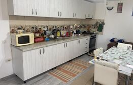 Casa individuala, 3 camere, teren 993 mp, Plopu. 