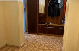Apartament 3 camere, etajul 1 din 10, zona vest
