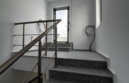Apartament 2 camere,loc de parcare +boxa inclusa in pret ,zona semi-centrala