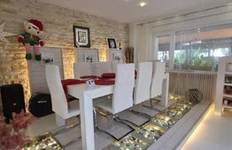 Proprietate Exclusivistă: 2 Case, Piscină și Teren de Tenis pe 3833 mp