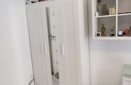 Proprietate Exclusivistă: 2 Case, Piscină și Teren de Tenis pe 3833 mp