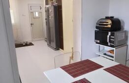 Proprietate Exclusivistă: 2 Case, Piscină și Teren de Tenis pe 3833 mp