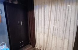 Apartament cu 3 camere, 56 mp, zona Blv Bucuresti 