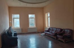 Casa cu 4 camere, 191 mp, zona Centrala, 0% Comision 