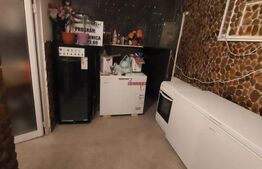 Spatiu Comercial cu 2 camere+beci, teren 400mp