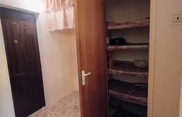 Apartament 2 camere, 44 mp, spatios, etaj 1, zona VEST 