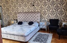 Casa de vanzare, 5 camere, 150 mp, zona centrala