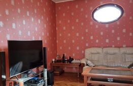 Casa de vanzare, 5 camere, 150 mp, zona centrala