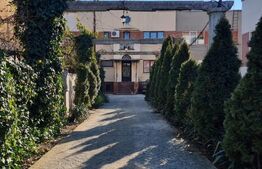 Casa de vanzare, 5 camere, 150 mp, zona centrala