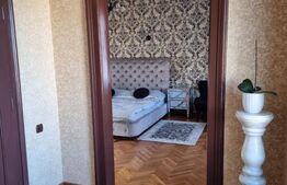 Casa de vanzare, 5 camere, 150 mp, zona centrala